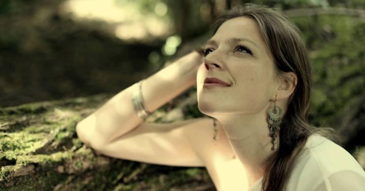La soprano Mònica Orpí i el pianista Santi Escura interpreten ‘musicals’ aquest diumenge, a la parròquia