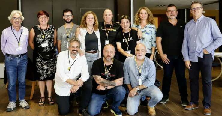 D'esquerra a dreta i de dalt a baix: Miguel Gonzalez, director de l'agencia Contacto; Monica Lozano, educadora d'arts visuals de la Universitat de Murcia; Jose Miguel Lao, voluntari; Rosa Mª Vila, editora de Descobrir Catalunya; Tino Sorino, representant de National Geographic; Frederic Garrido, coordinador de l'activitat de la Confederació Espanyola de Fotografia; Silvia Omedes, presidenta de la Photographic Social Vision; Fernando Peracho, director de la galeria Valid Foto; Eduard Bertran, director de l'Institut d'Estudis Fotogràfics; Paco Membrives, president de MontPhoto; Miquel Navarro, voluntari; i David Airob; fotògraf i exeditor de la Vanguardia (MontPhoto)