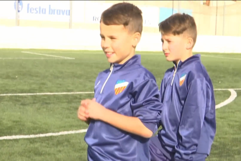 Dos dels nens ucraïnesos al Club de Futbol Lloret (TV3)