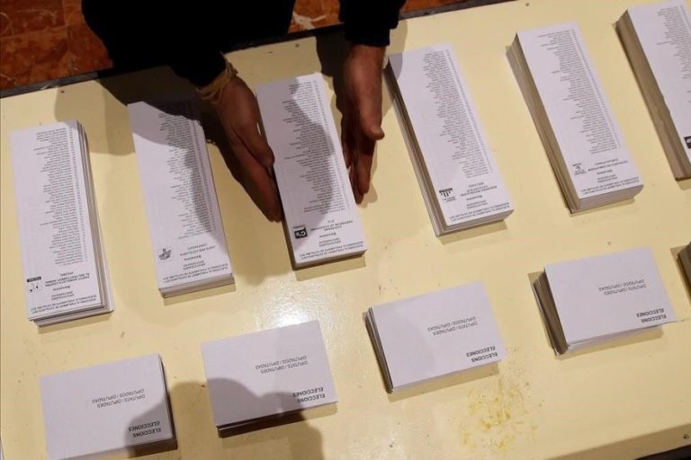 L’Ajuntament de Lloret recomana el vot per correu per evitar aglomeracions