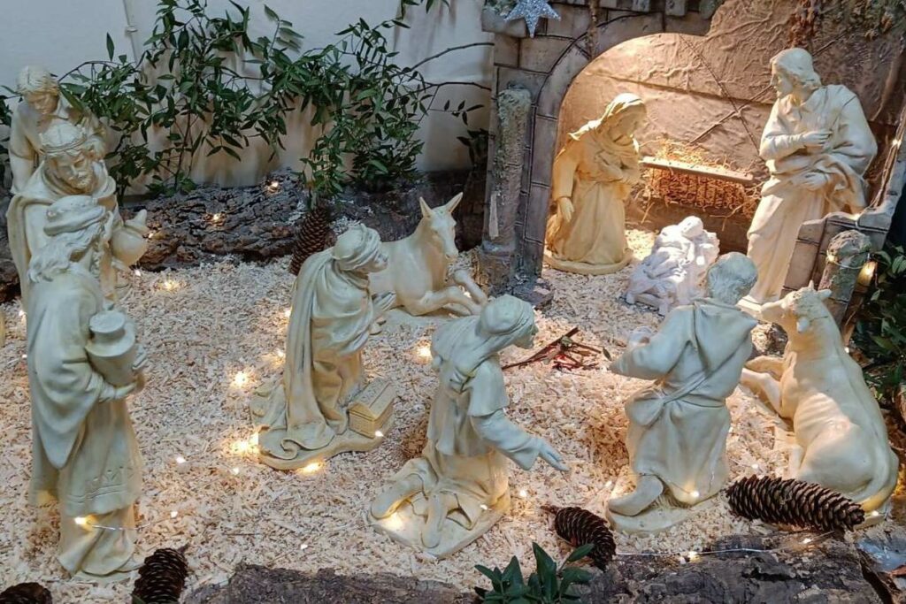 pessebre de Josep Espelta al despatx parroquial