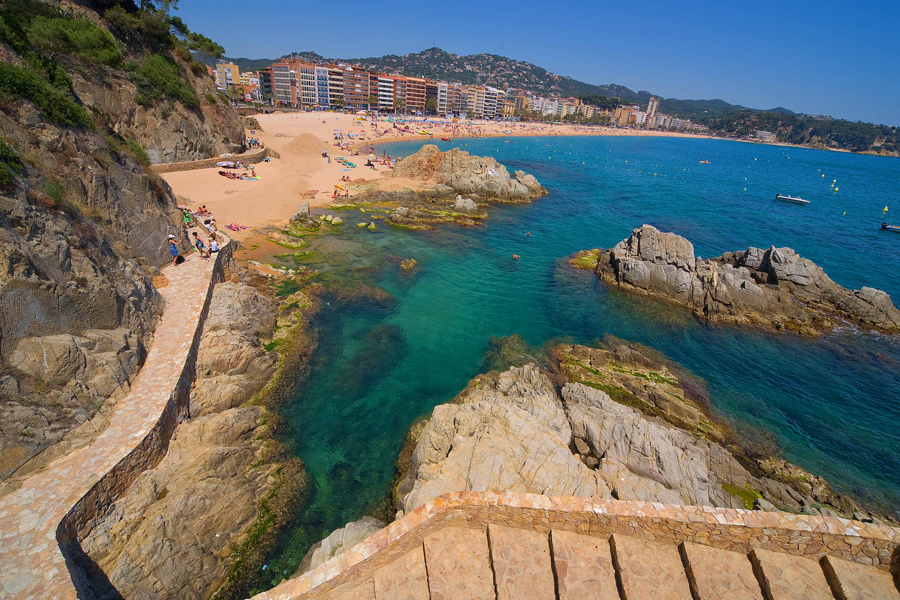 La platja de Lloret (La Selva Turisme)