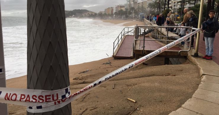 Poca afectació a Lloret de Mar pel temporal de pluja i vent, segons Protecció Civil