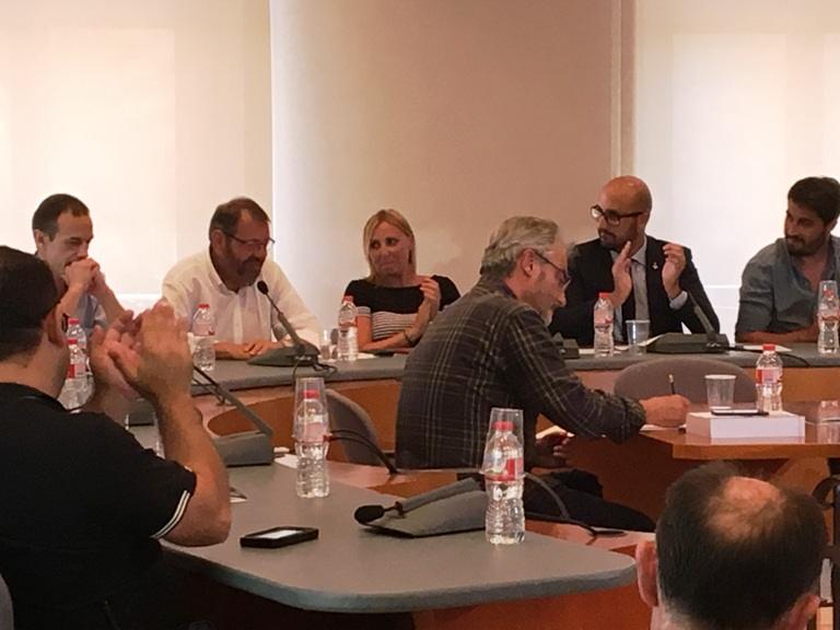 Un emocionat Joan Gou s’acomiada com a regidor de l’Ajuntament de Lloret