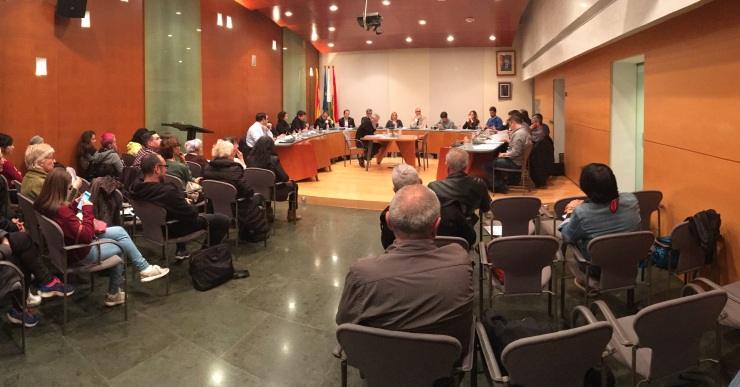 L’equip de govern s’emplaça a reunir-se amb els voluntaris que tenen cura dels gats del carrer
