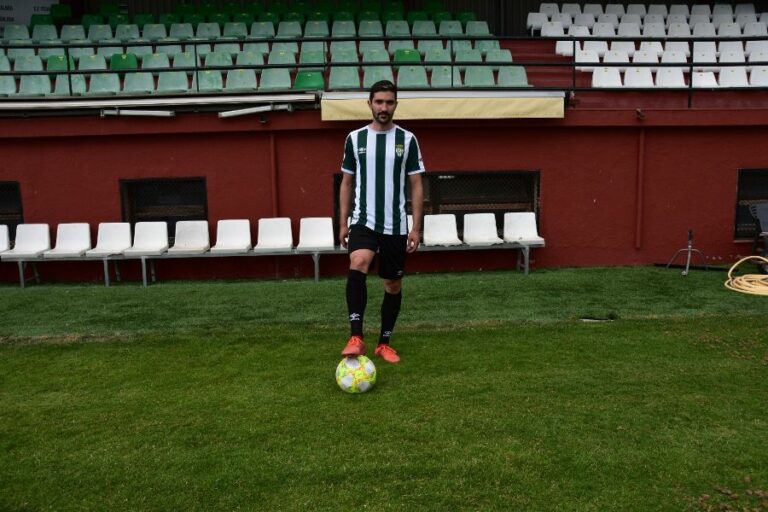 El jugador lloretenc Pol Gómez.