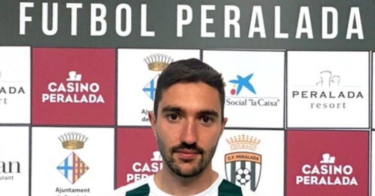 El futbolista lloretenc Pol Gómez fitxa pel Peralada a la Tercera Divisió Nacional