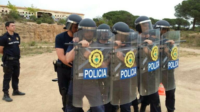 Curs de formació per a la policia local de Lloret i rodalies