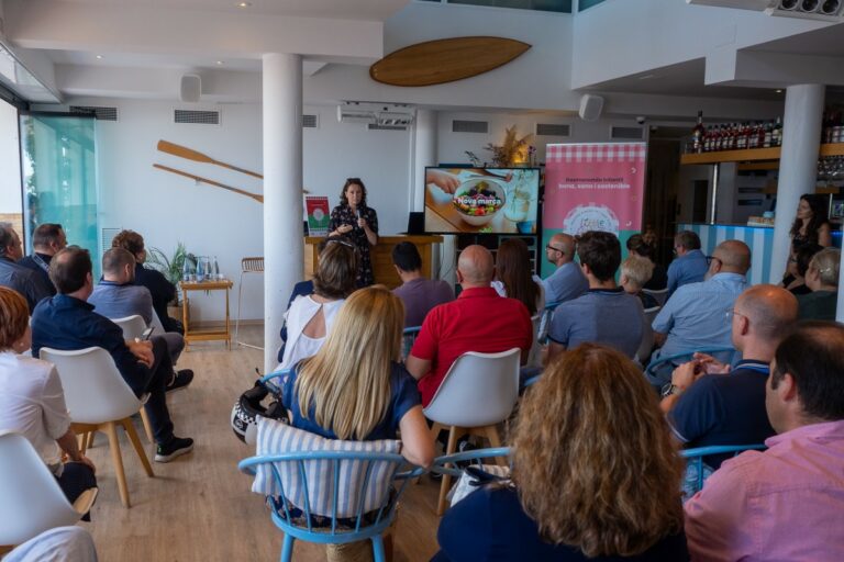 Presentació del segell Little Foodies