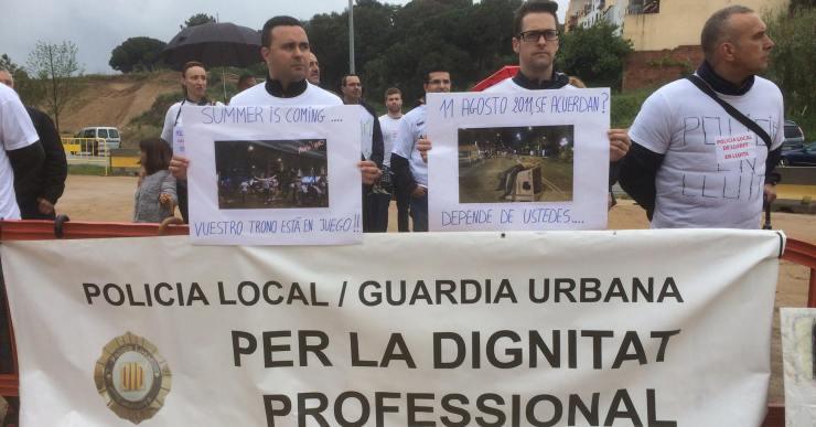 L’alcalde respecta que la policia local no faci hores extra i confia en arribar a un acord