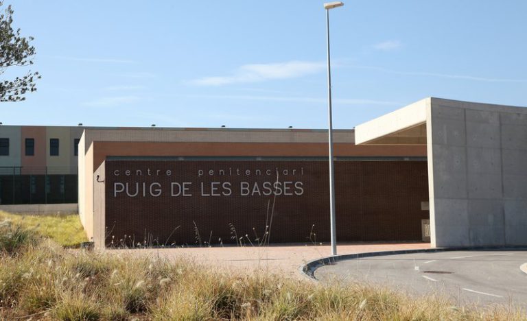 ERC de Lloret soparà aquesta nit a la presó de Puig de les Basses per demanar l’alliberament de Dolors Bassa