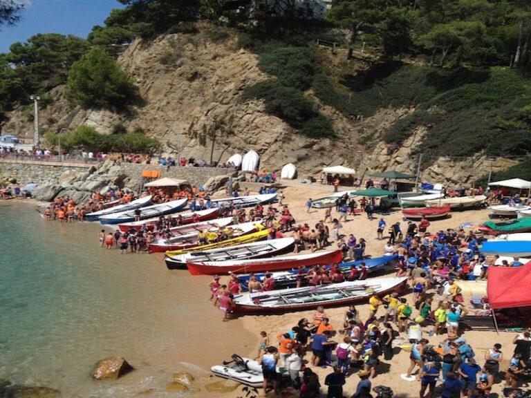 Sa Caleta acull aquest diumenge la regata de la Lliga Catalana de Llaguts