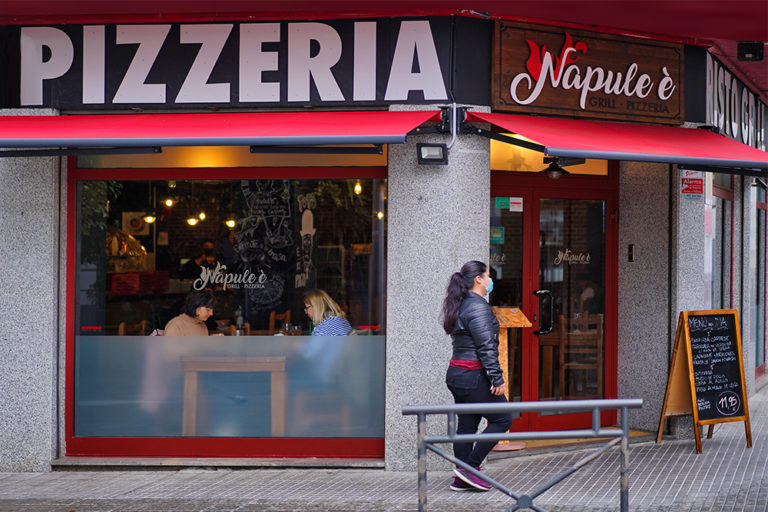 Pizzería & Grill Napule è de Lloret