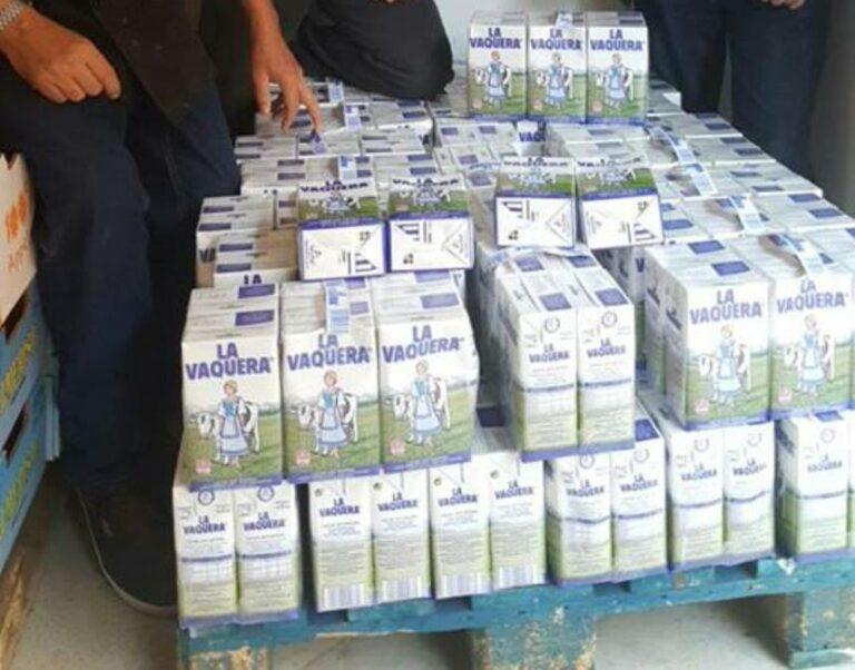Els veïns del Rieral lliuren 280 litres de llet a Càritas