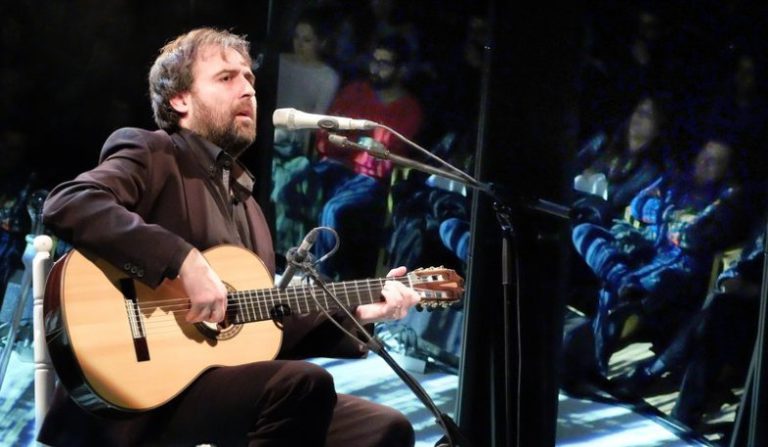 Roger Mas tanca aquesta nit al paratge de Santa Cristina la gira de «Parnàs», el seu últim disc