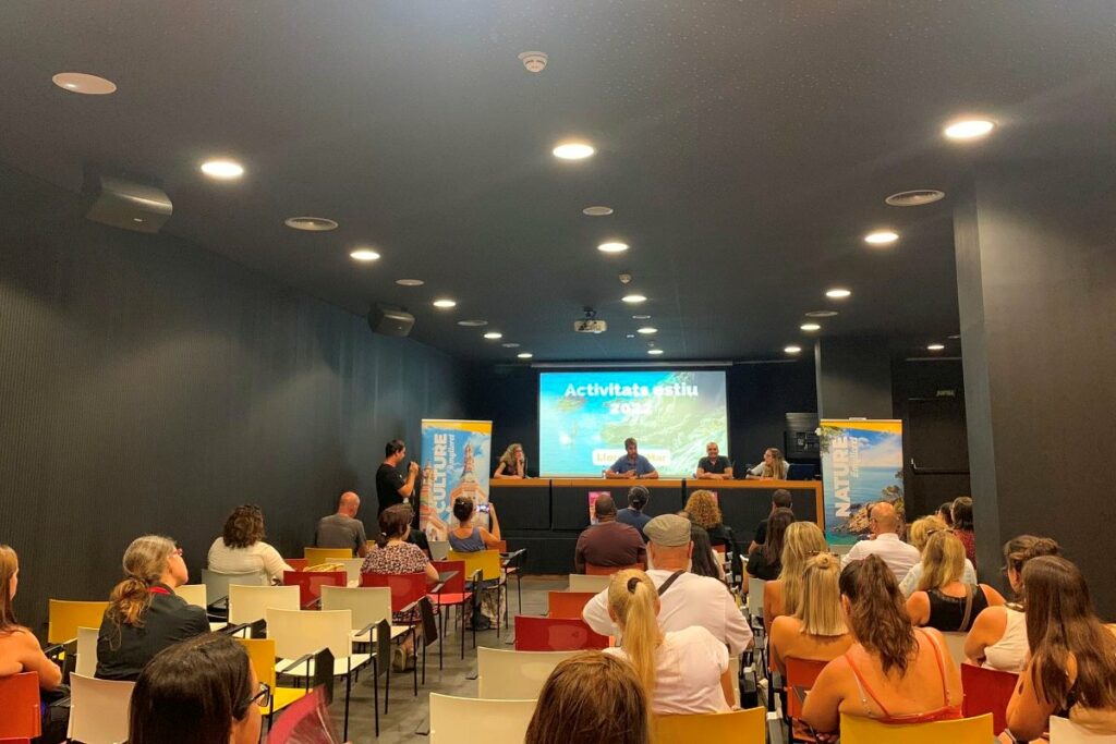 Presentació de les activitats d'estiu al sector lloretenc.