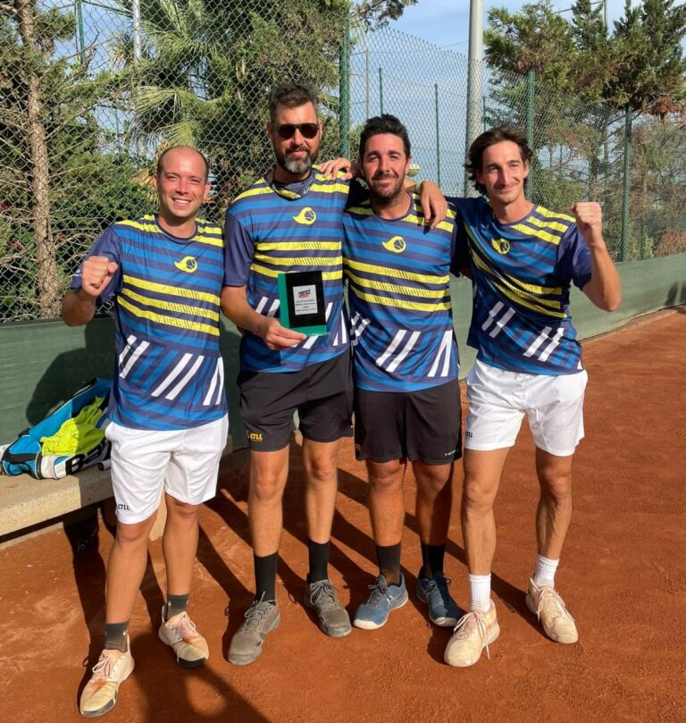 El sènior+30, campió de la Lliga Catalana (Club Tennis Lloret)
