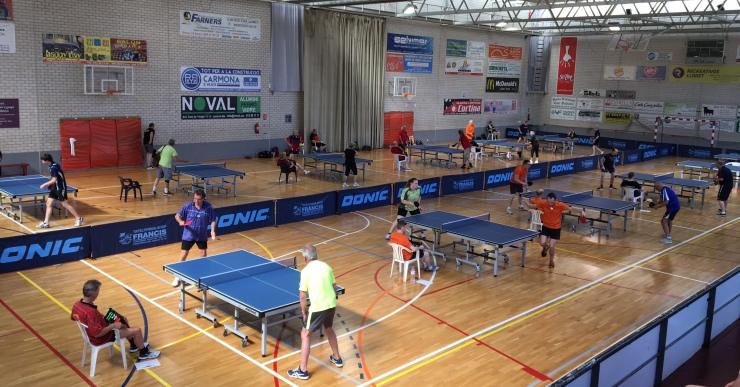 Més de 30 anys de torneig internacional de tennis taula a Lloret de Mar