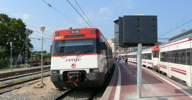 Renfe ofereix un bitllet de tren i bus per anar a Blanes, Lloret o Tossa