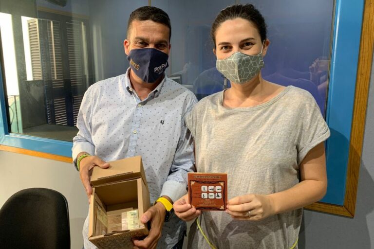 Nino Gómez i Lara Torres, en el sorteig del VermuLloret
