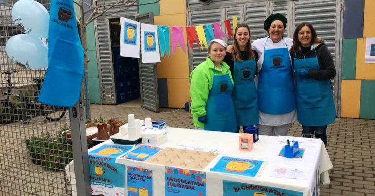 Les llars d’infants i les escoles municipals de Lloret se sumen a la campanya ‘Taca’t pel càncer infantil’